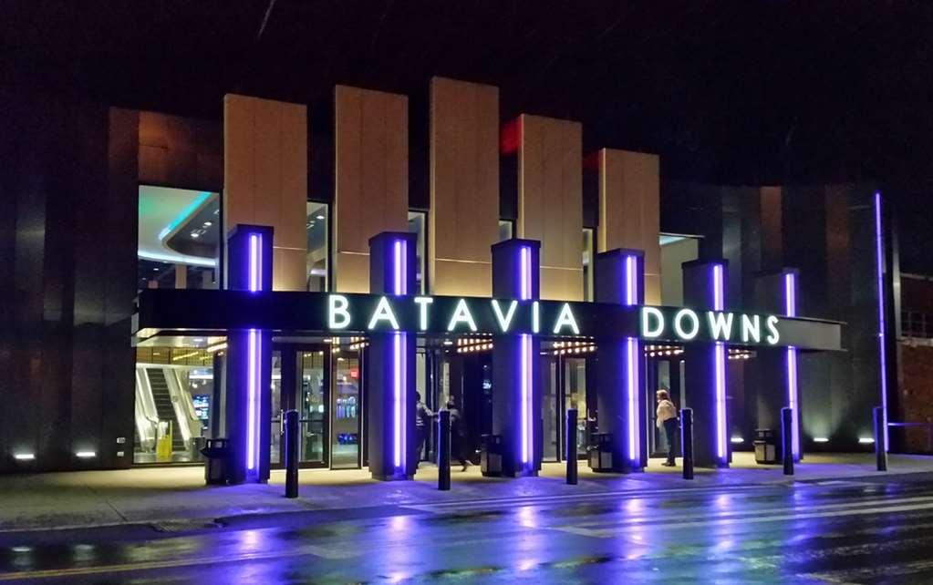 Hotel at Batavia Downs Bagian luar foto